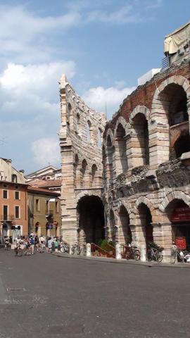 Arena_Di_Verona_02.JPG